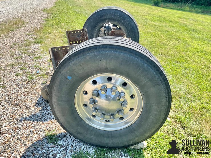 peterbilt-389-image-8