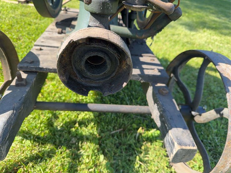 international-1-1/2-hp-type-m-engine-image-13