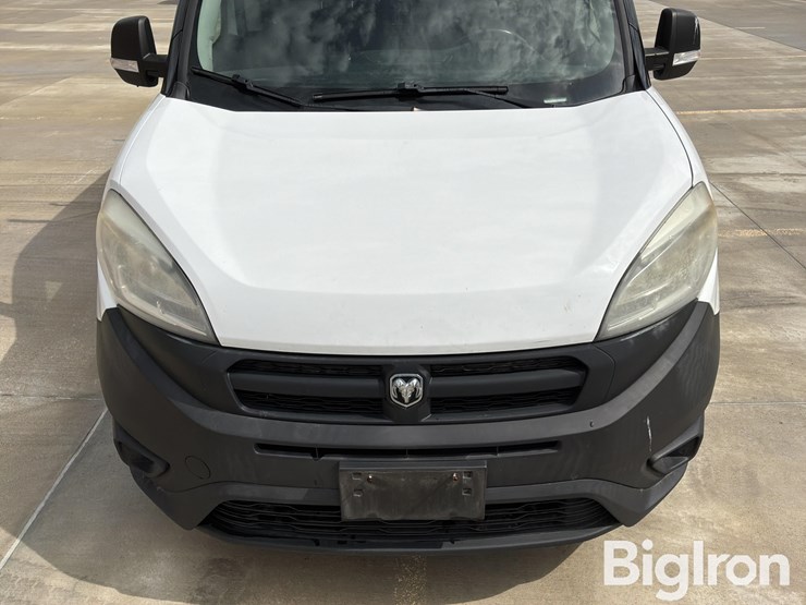 2017-ram-promaster-city-image-15