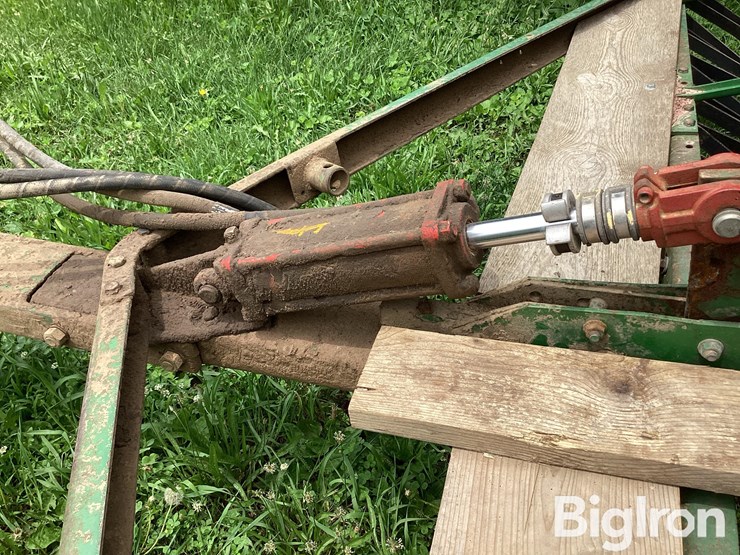 john-deere-8300-image-16