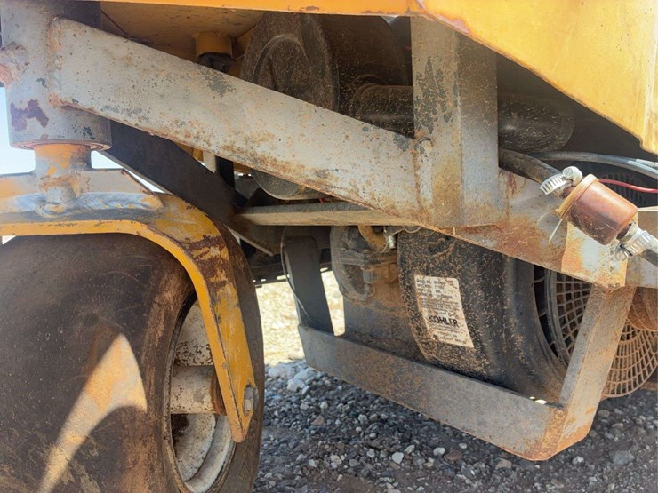 mcghs-zero-turn-mower-image-17