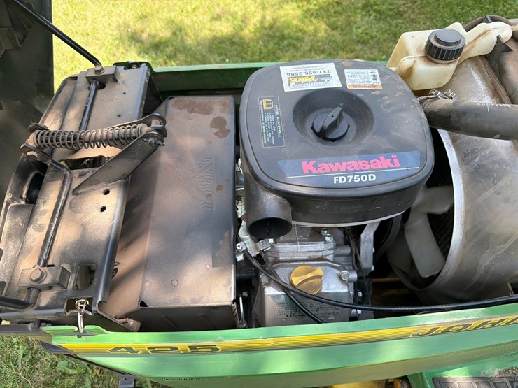 1985-john-deere-425-image-5