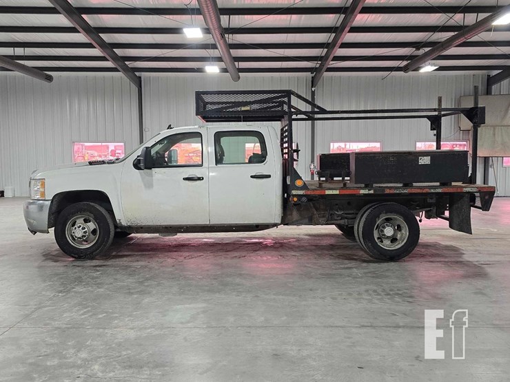 2009-chevrolet-silverado-3500-image-5
