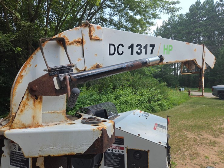 #1801-•-2016-altec-towable-wood-chipper-image-50
