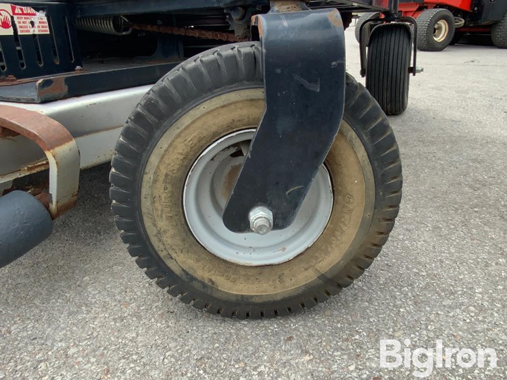 massey-ferguson-730-image-17