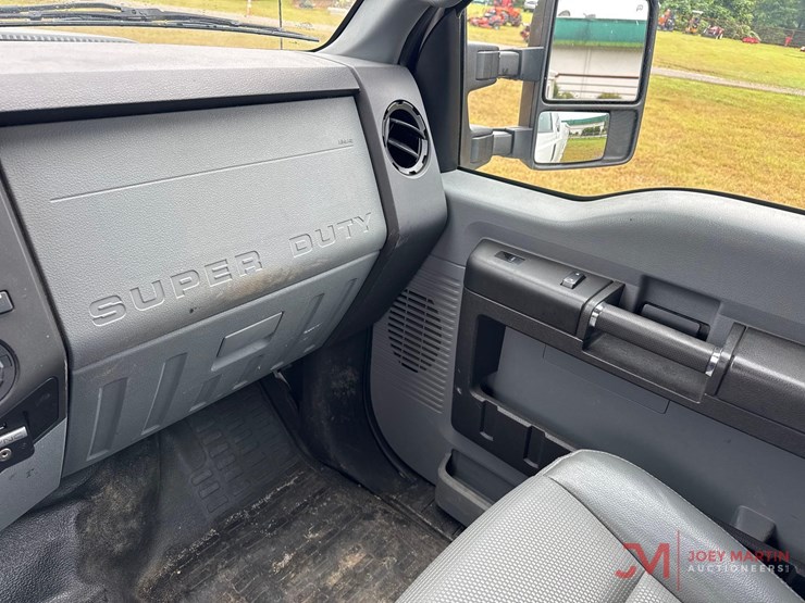 2016-ford-f350-xl-image-29