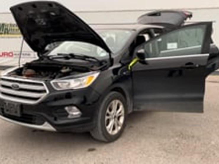 2019-ford-escape-image-9