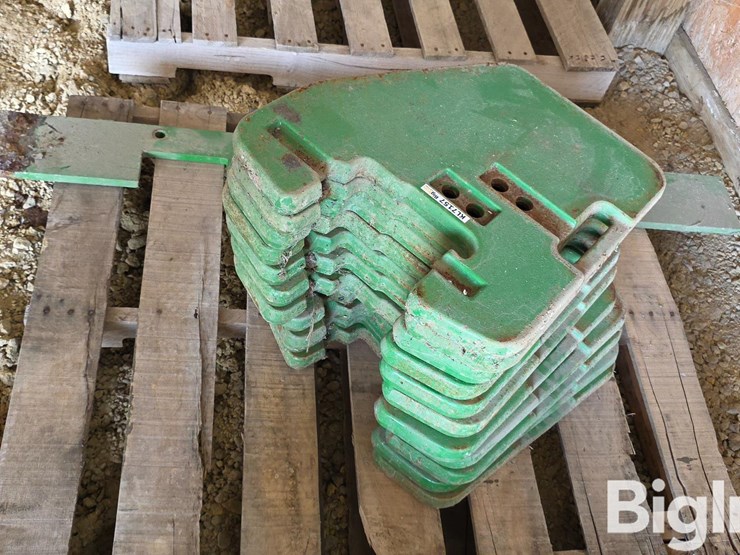 john-deere-suitcase-weights-image-6