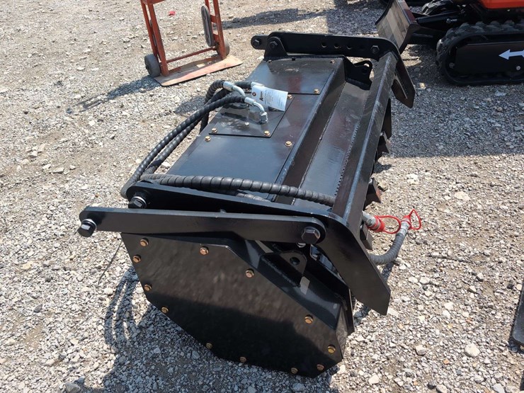 iranch-mini-skid-steer-drum-mulcher-image-3