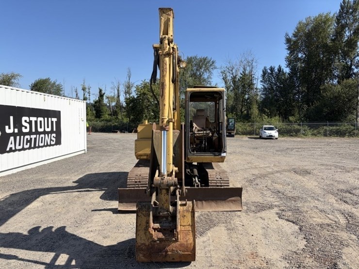 1990-caterpillar-e70b-image-8