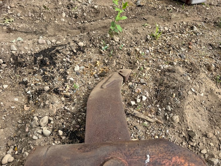 #1766-•-approx-24"-excavator-ripper-tooth-image-5