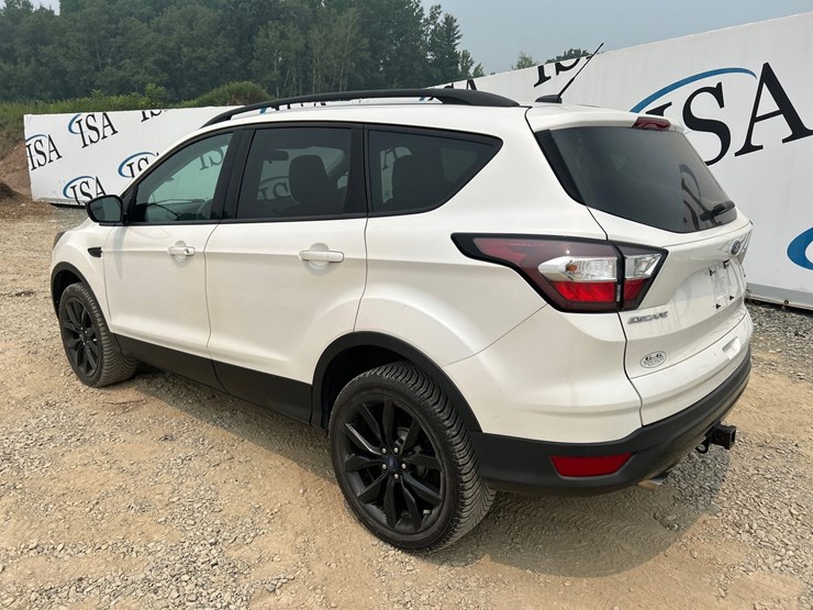 2018-ford-escape-image-3