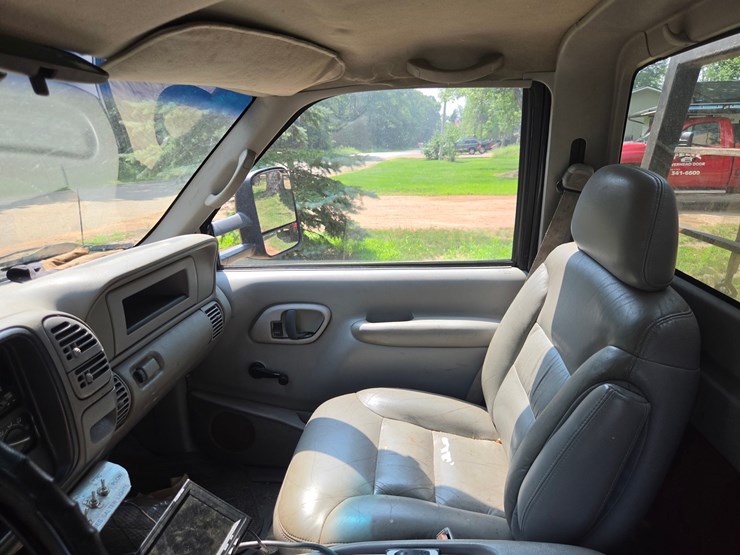 #1802-•-2000-chevrolet-image-49