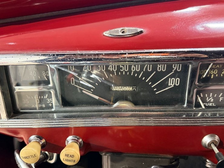 #1880-•-1947-plymouth-deluxe-convertible-image-41