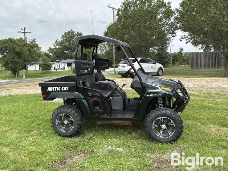 2013-arctic-cat-700-image-4