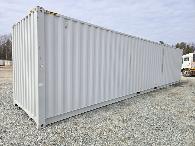 #5010-•-(5)-door-40'-shipping-container-image-5