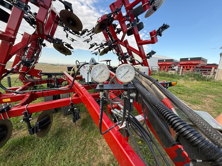 2022-case-ih-2022-image-14