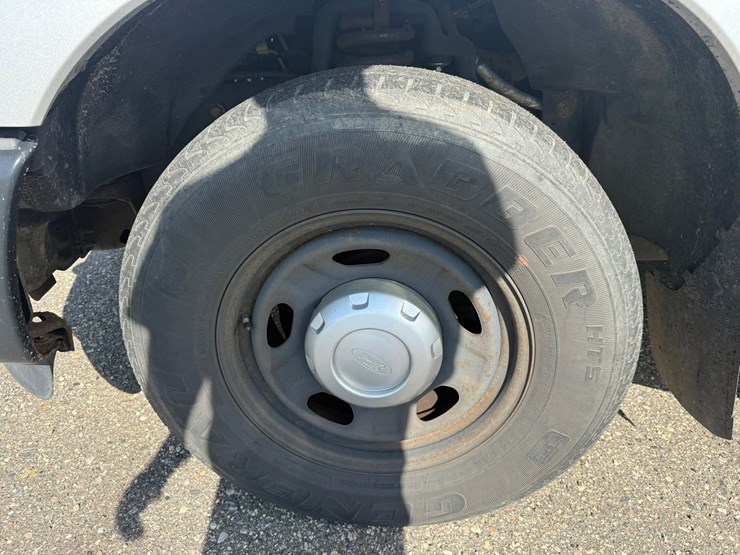 2011-ford-f350-image-50