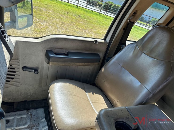 2008-ford-f350-xl-image-26