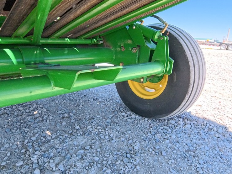 john-deere-557-image-42