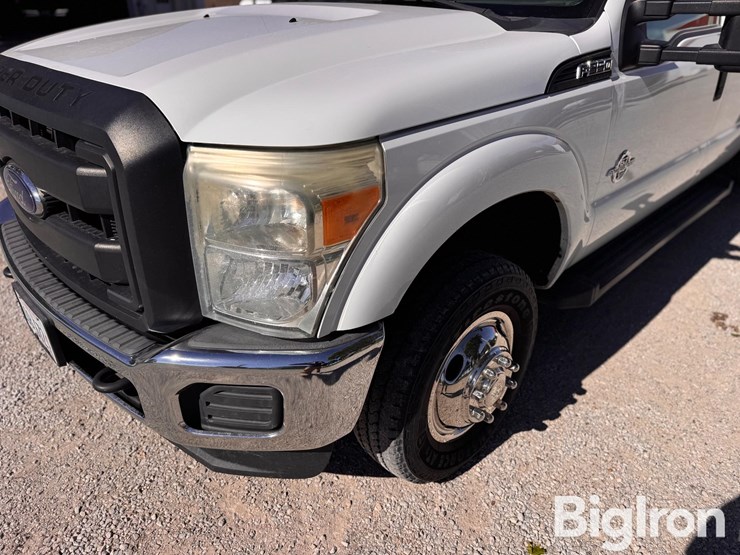 2015-ford-f350-xl-image-12