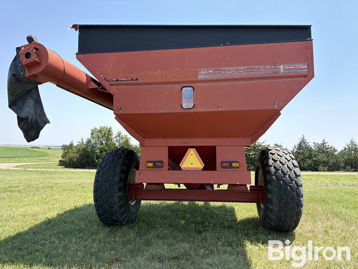 brent-gc572-grain-cart-image-6