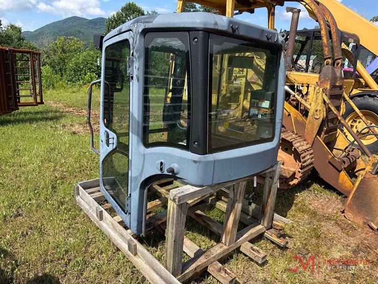 kubota-kx057-image-3
