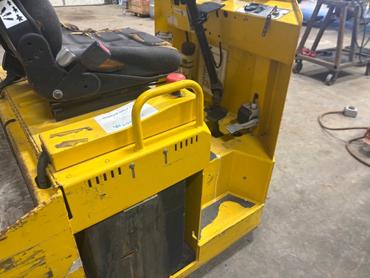 #2155-•-2017-mortec-t224-tugger-image-30