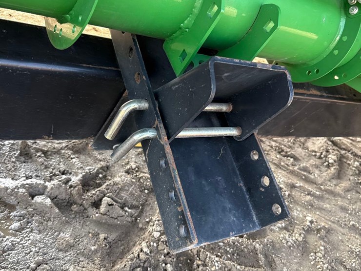 stud-king-38ft-tri-steer-header-cart-image-21