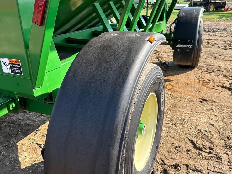 brent-757-image-28