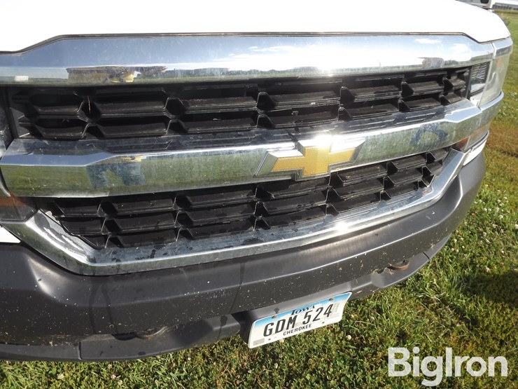 2017-chevrolet-silverado-1500-image-9