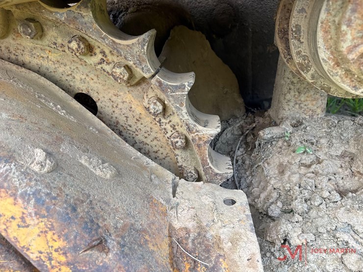 caterpillar-d5-image-14