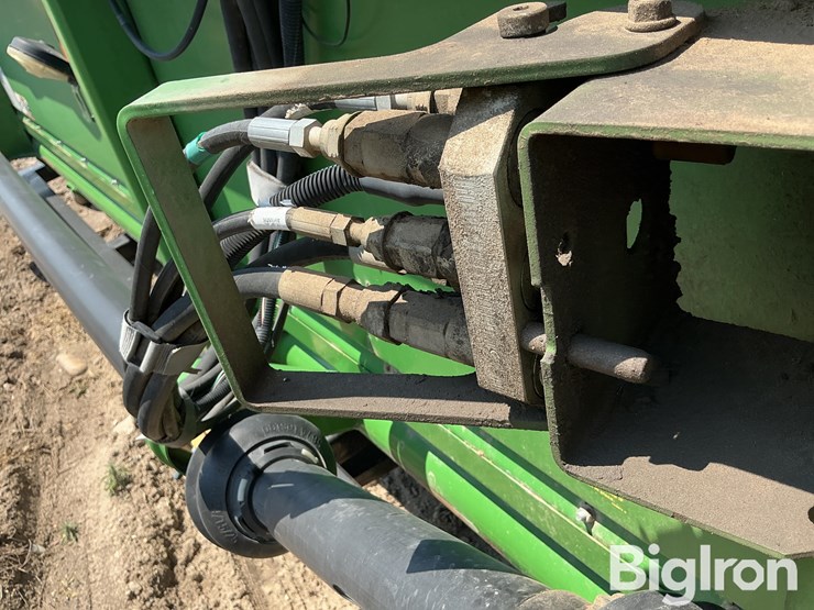 2011-john-deere-630f-image-10