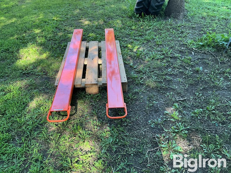 82”-skid-steer-fork-extensions-image-6
