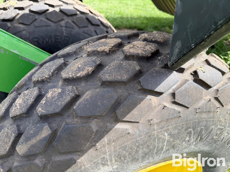 2010-john-deere-1890-image-11