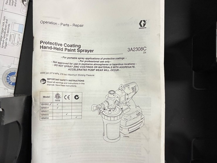 #9922-•-graco-paint-sprayer-image-4