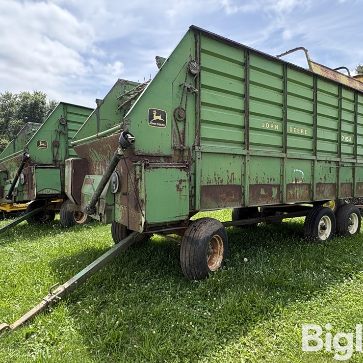 JOHN DEERE 716A
