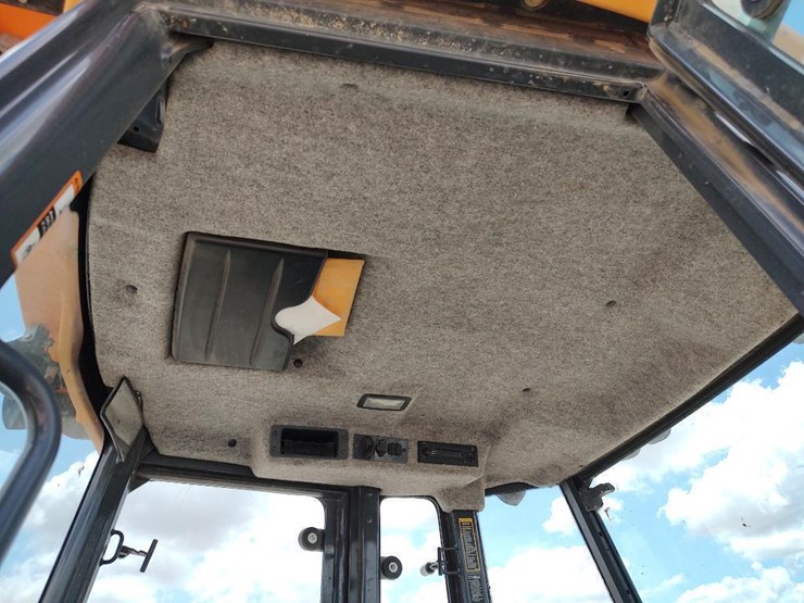 2016-deere-310sl-hl-image-30