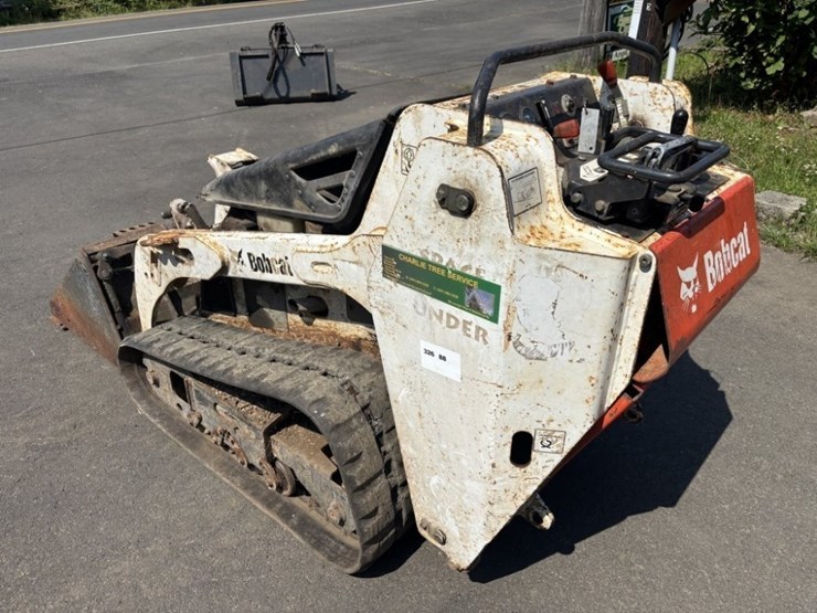 2012-bobcat-mt55-image-3
