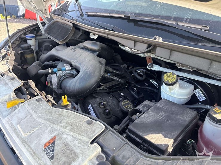 2019-ford-transit-image-8