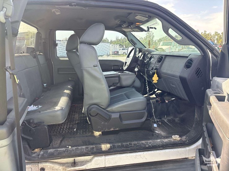 2015-ford-f250-image-28