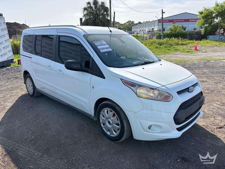 2017-ford-transit-connect-image-2