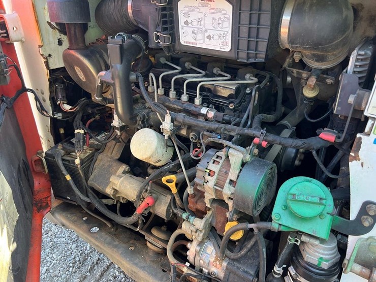 2015-bobcat-t650-image-14
