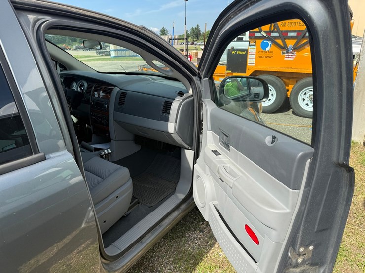 2009-dodge-durango-image-28