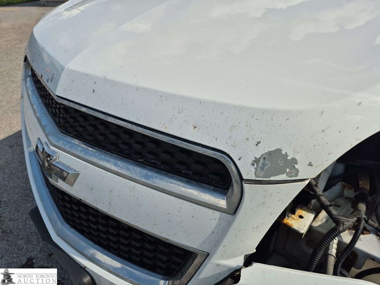 2015-chevrolet-equinox-image-33