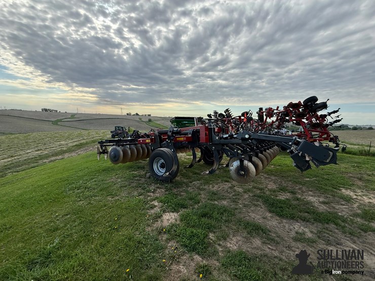2022-case-ih-2022-image-7