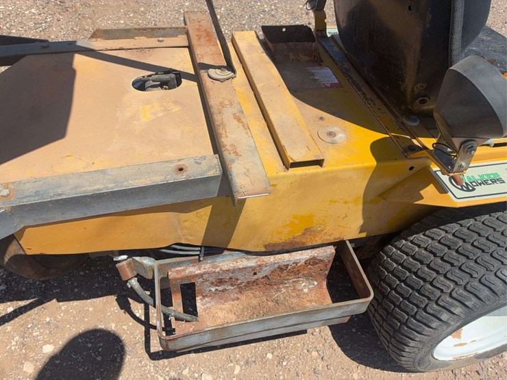 mcghs-zero-turn-mower-image-16