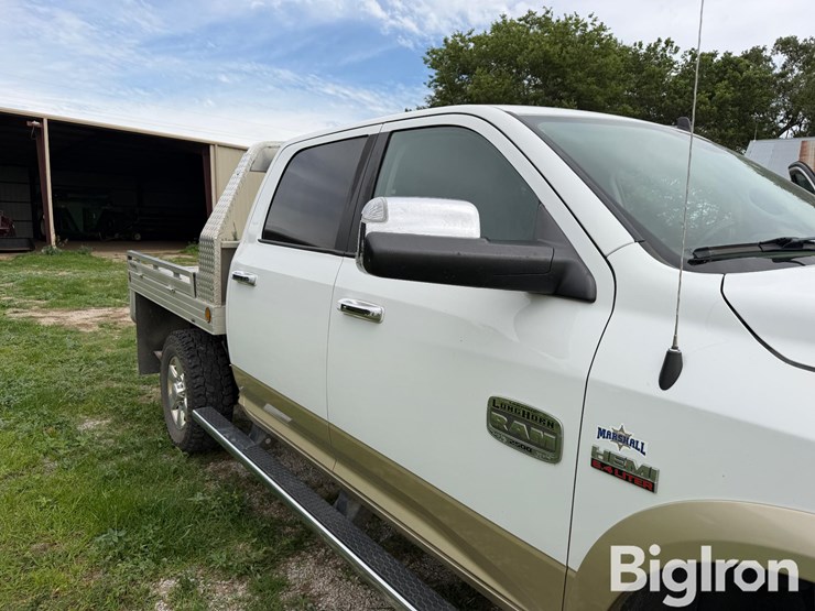 2016-dodge-2500-image-13