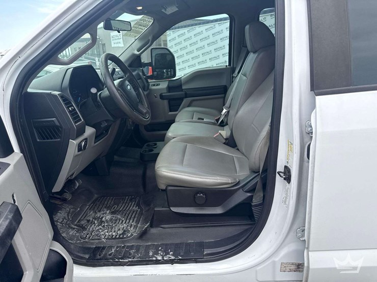 2019-ford-f250-image-21