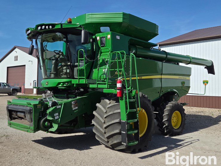 2017-john-deere-s670-image-1